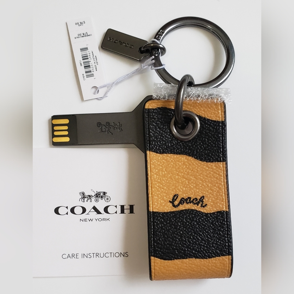 COACH Usb Key Fob